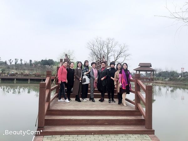 開展慶祝“三?八”婦女節活動