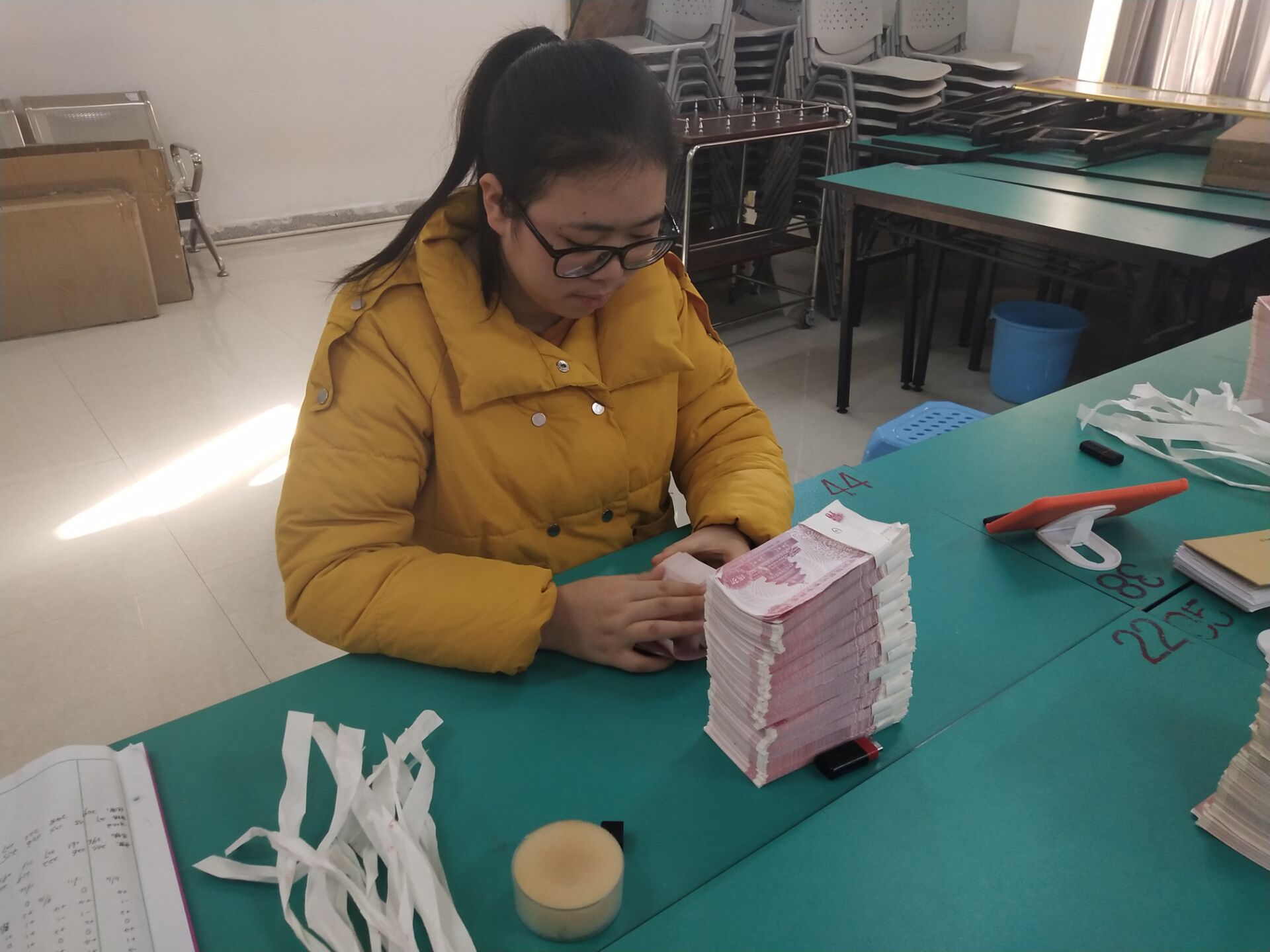 18會計中專班學習之星 李婷.jpg