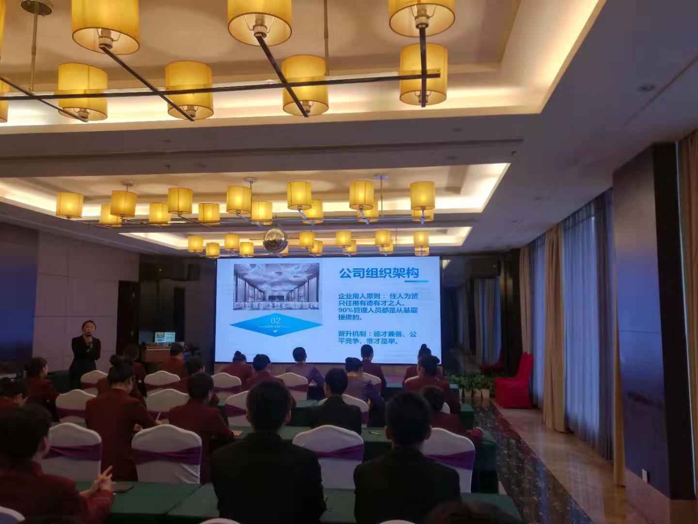 經濟貿易系與衡陽泗健曲園餐飲公司建立校企合作關系(圖文)