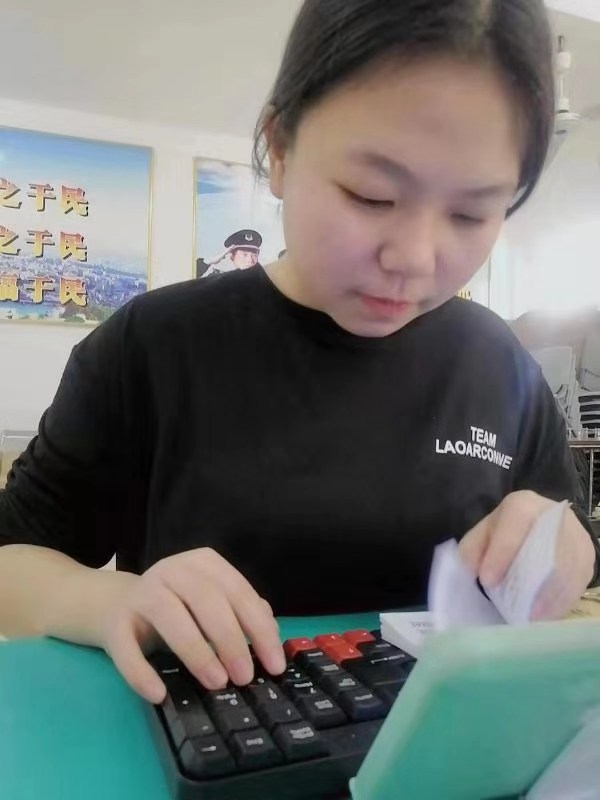 17電會高技2班競賽之星 王佳慧.jpg