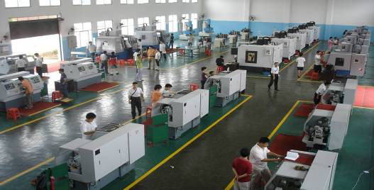 數控加工專業（初中起點，中技三年制）