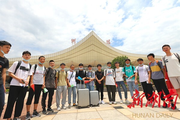 衡陽技師學院畢業生就業“高大上”