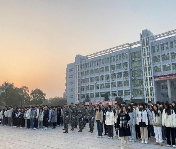 【國旗下的講話】打造學院德育新平臺