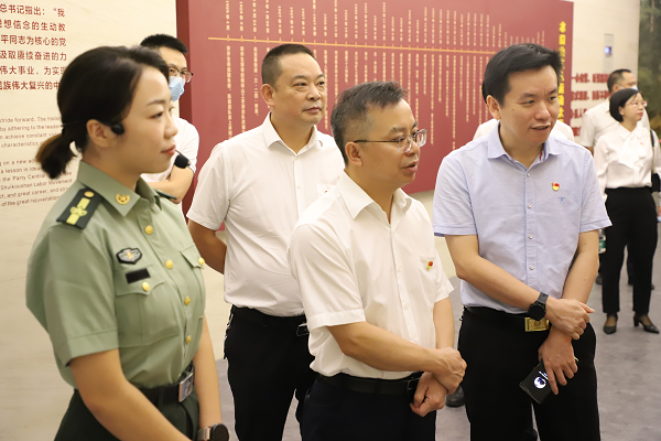 創新學習形式！衡陽技師學院黨委理論學習中心組把“課堂”搬到紅色教育基地