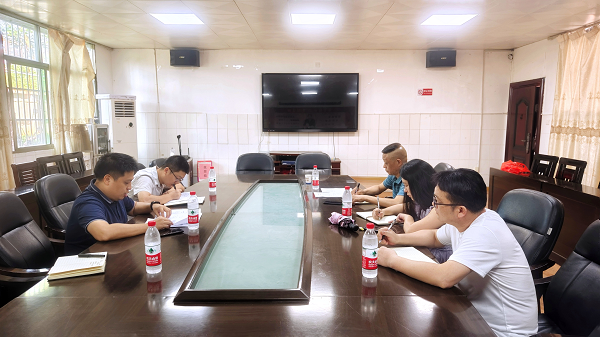 學(xué)院黨委委員、宣傳統(tǒng)戰(zhàn)部部長劉超深入電氣工程學(xué)院、馬克思主義學(xué)院開展調(diào)研工作