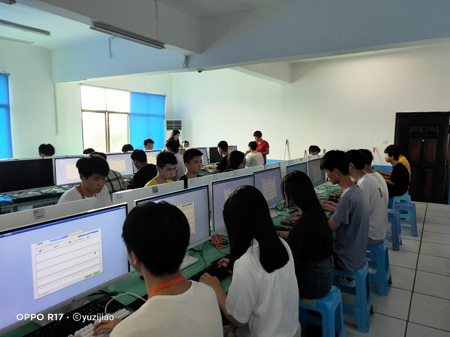 信息與生物技術系開展第四屆技能文化節系列賽項